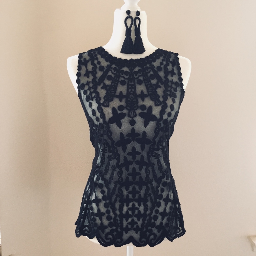 LAUNDRY- Black Lace Tank- Sz M- *NWOT*